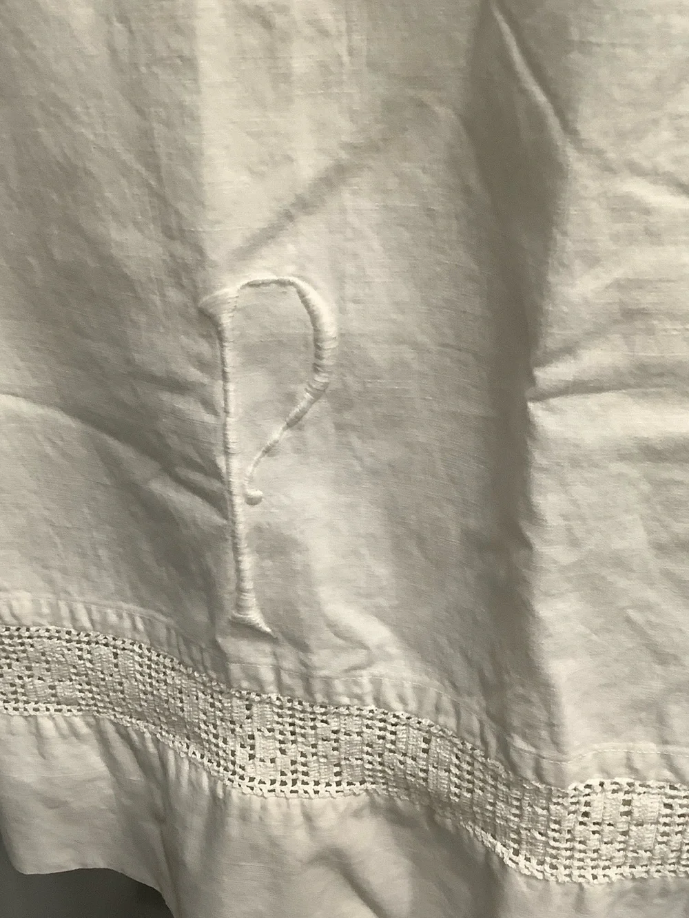 Shabby Chic Vtg Off Wht, Pillowcase, French Linen, Hemstitch “P” Monogram Detail